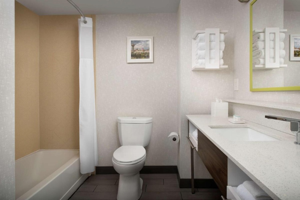 Hampton Inn By Hilton Knoxville-East